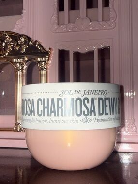 Sol de Janeiro Rosa Charmosa Dewy Glow Cream - Soft Pink & White